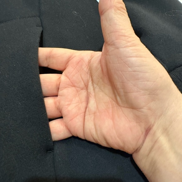 Fabletics Black Funnel Neck Fleece Lined Top Size M - Picture 8 of 8